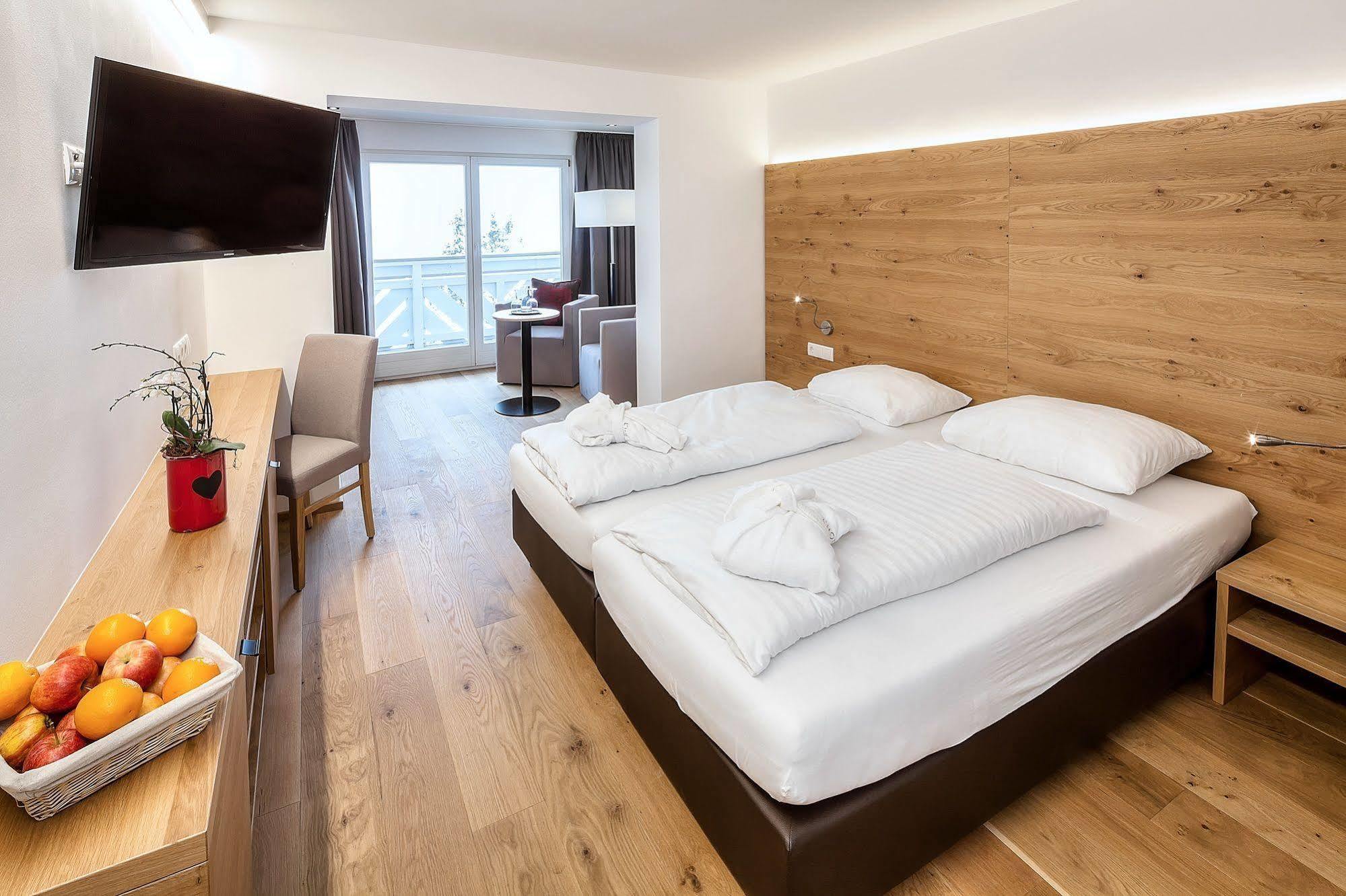 Wellness Aparthotel Panorama Alpin - Ferienwohnungen Jerzens Im Pitztal Zewnętrze zdjęcie